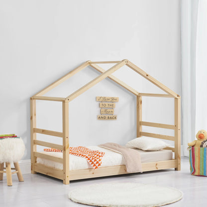 In And OutdoorMatch Kinderbed Joey - Houten bed - Huisbed - Met bedbodem - 80x160cm - Hout - Voor kinderen - Voor meisjes - Voor jongens Kinder bedden