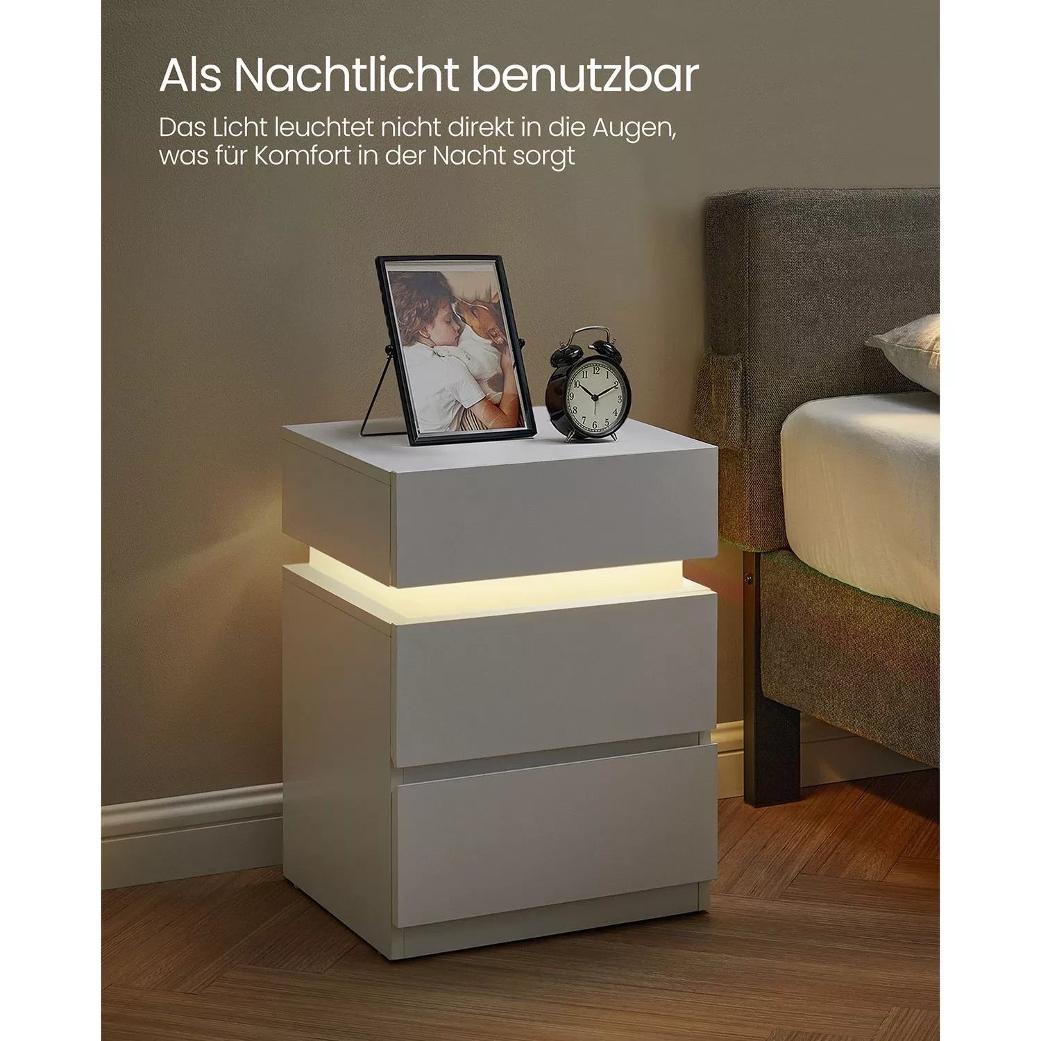 In And OutdoorMatch Luxe ladekast Shanelle - LED verlichting - Nachtkastje - Slaapkamer - Bureau - Bureau - Ladekast Hout - Wit - 33x40x55cm Bijzetttafel