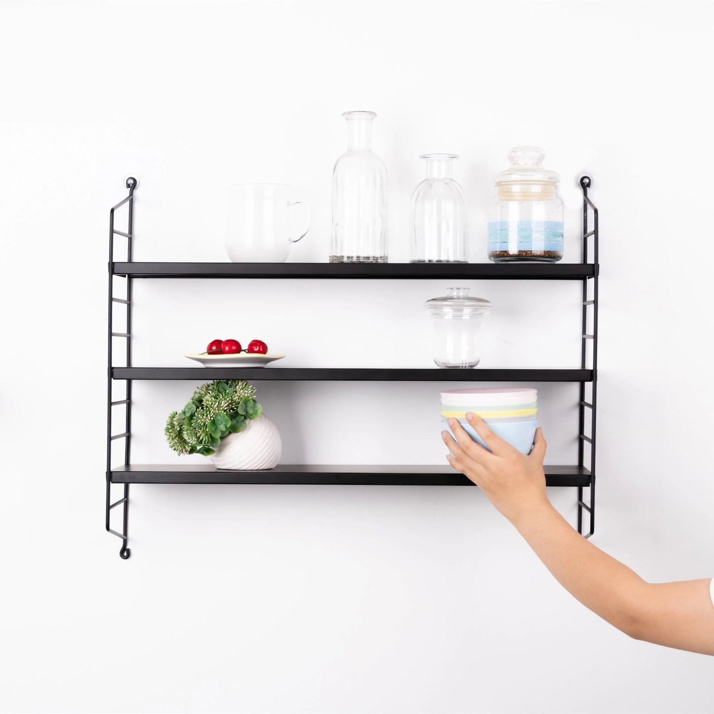 In And OutdoorMatch Wandrek Mani - Met 3 Planken - 50x60x15 cm - Zwart - Staal kitchen rack